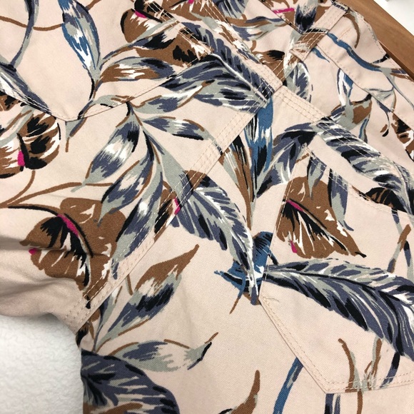 Madewell Floral print shorts neutral raw hem 26 - Picture 6 of 8